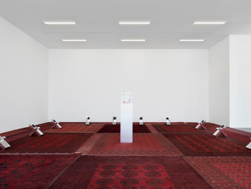 Image of installation view of Slavs and Tatars at Kunsthalle Zurich, carpet room installation