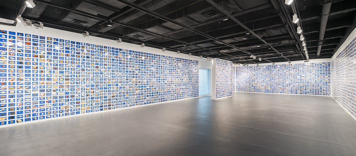 image of Liu Shiyuan postcard installation, images of 'clay'