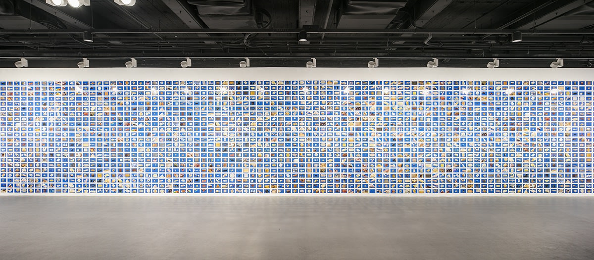 image of Liu Shiyuan postcard installation, images of 'clay'