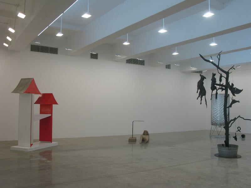 Installation view of SUMMER SHOW 2009.