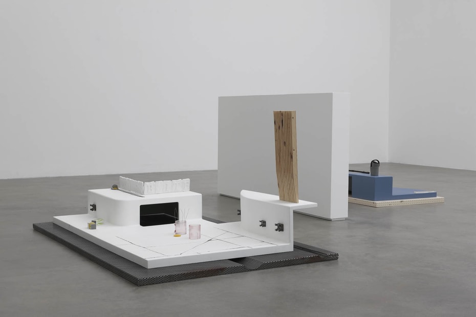 Installation images of Magali Reus: QUARTERS.