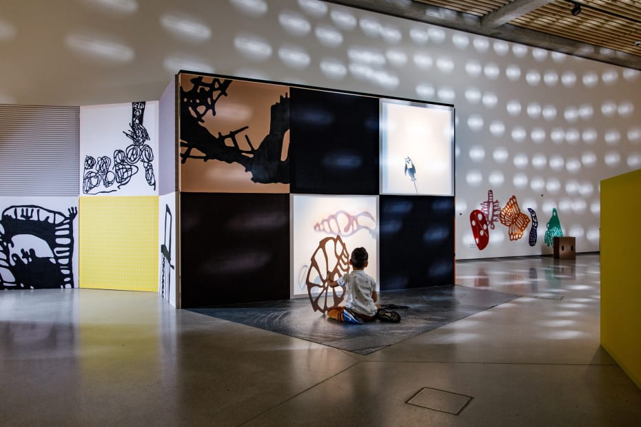 installation image of Rivane Neuenschwander: dream.lab.