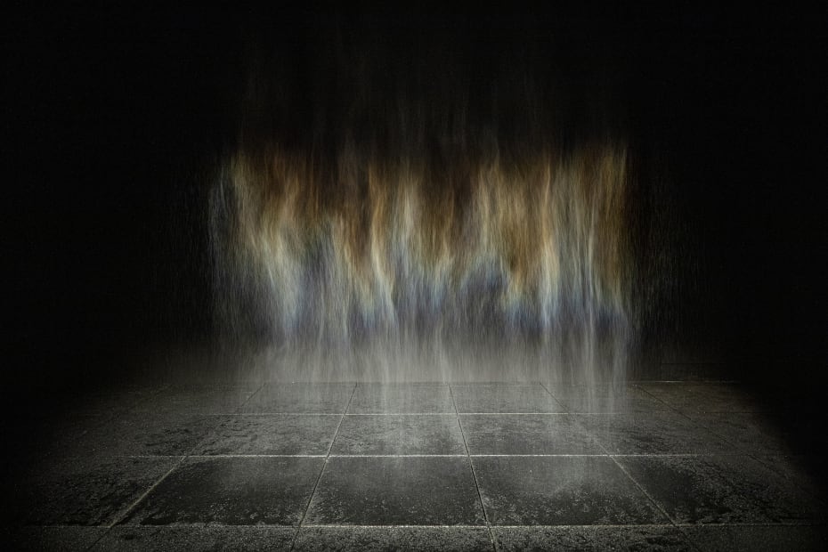 beauty installation with water and light