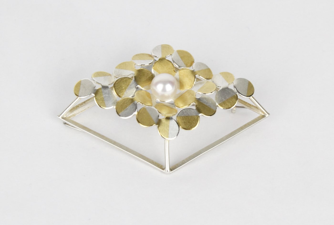Misun Won, Rhombus 3D Brooch With Freshwater Pearl, 2020