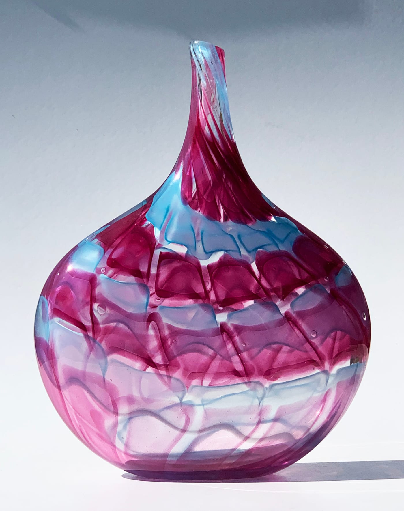 Amelia Skachill Burke, Lycaenidae 1 Vase, 2023