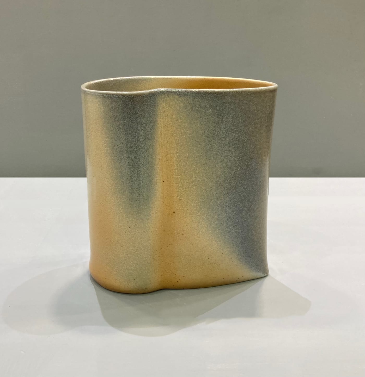 Ruth King, Blushing Comma