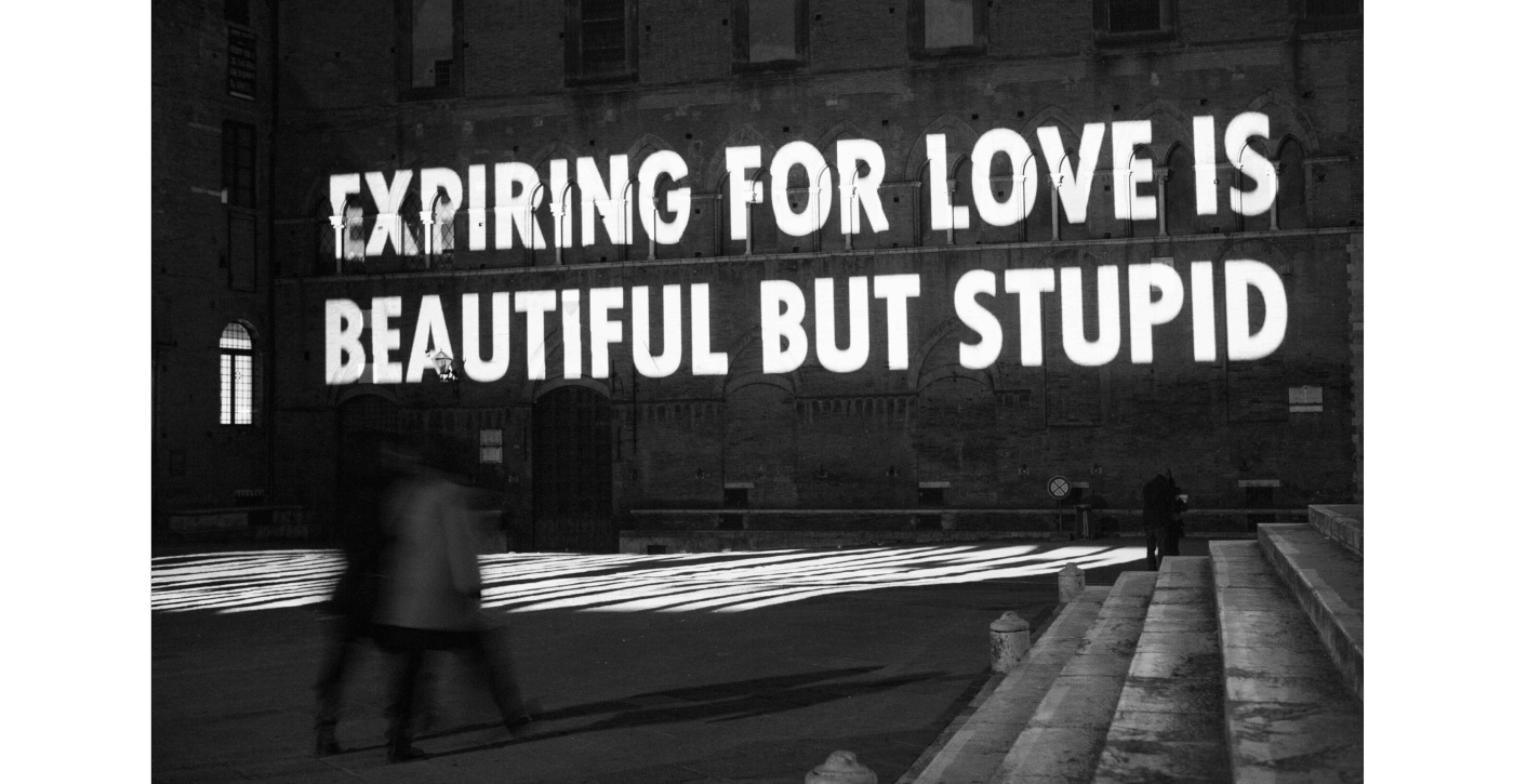 Jenny Holzer, EXPIRING, 2015