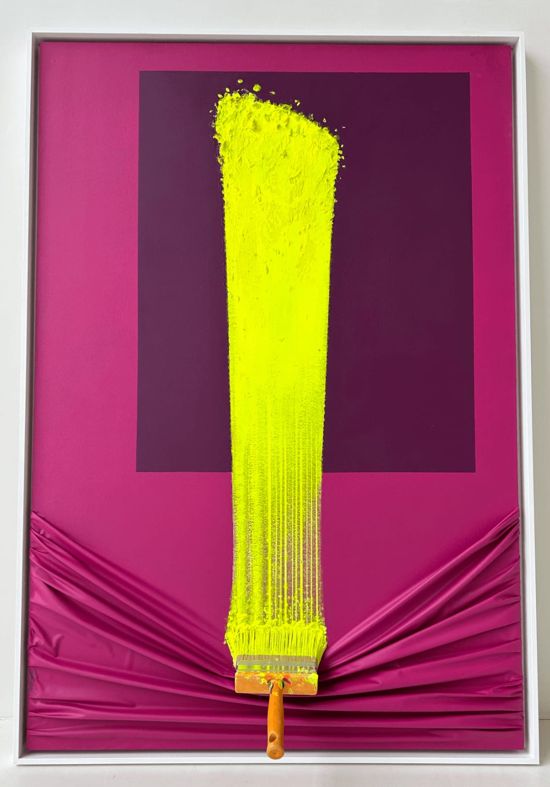 Jean-Paul Donadini, Brosse arrêtée jaune fluo , 2025