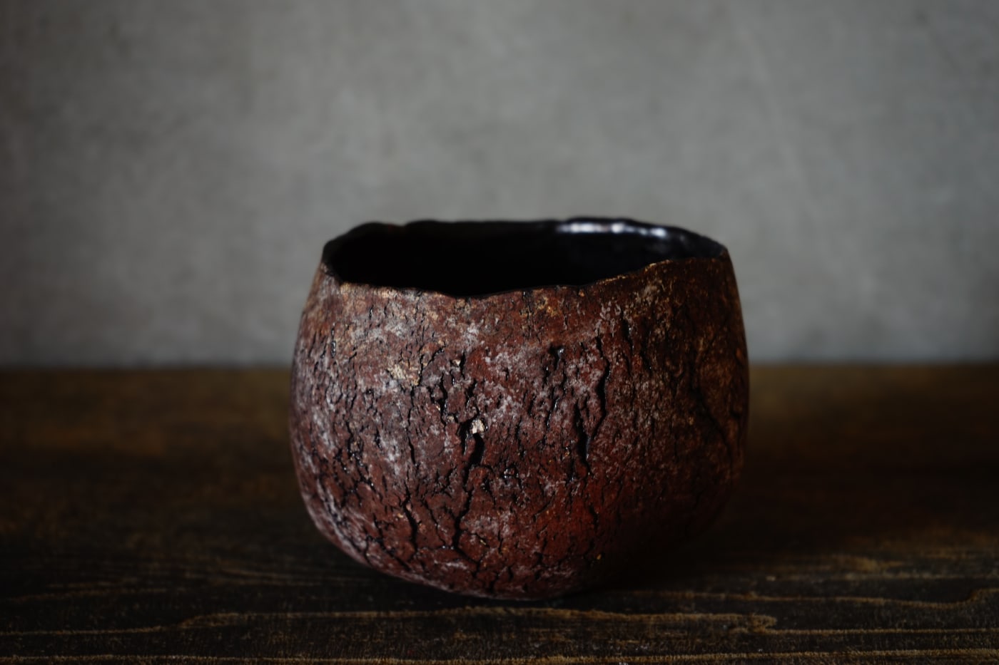 Yukiya Izumita, Crack tea bowl, 2021