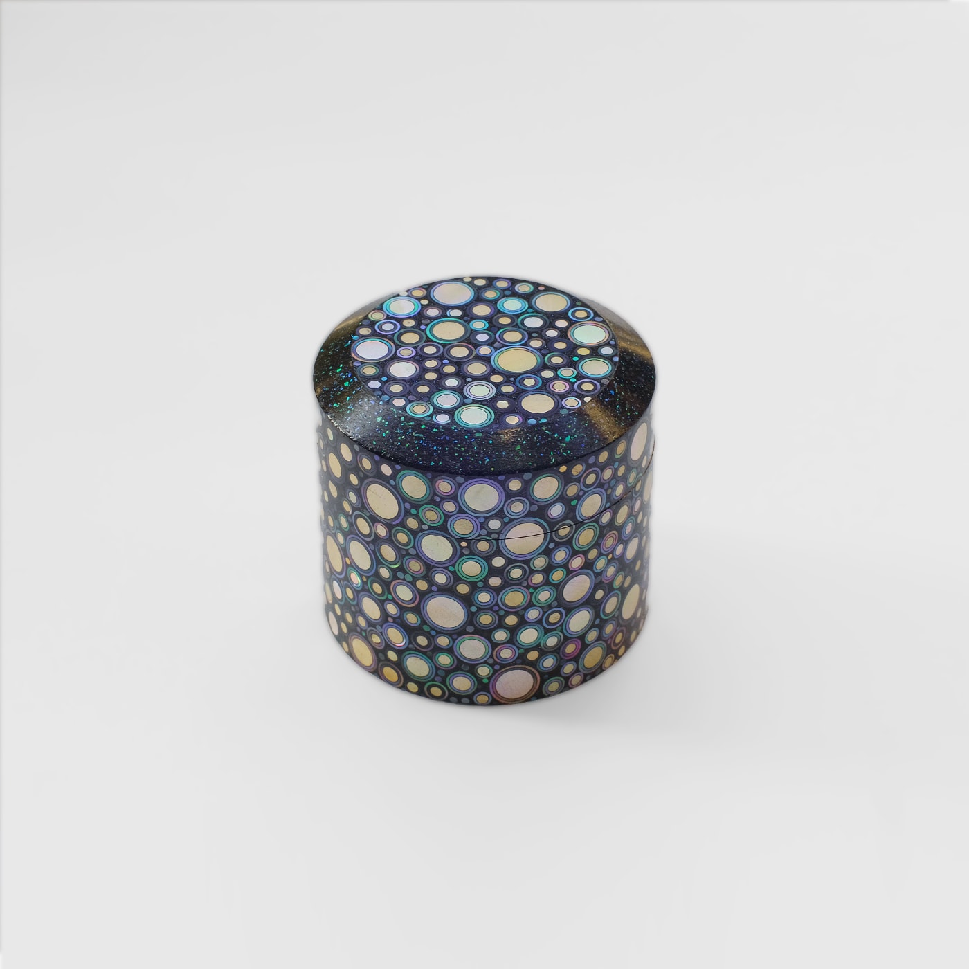Shinya Yamamura, Luminous Shell Circle Pattern Tea Caddy - 夜光貝重白丸文茶桶, 2022