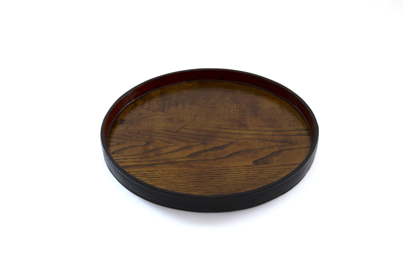 Tohru Matsuzaki, Tray
