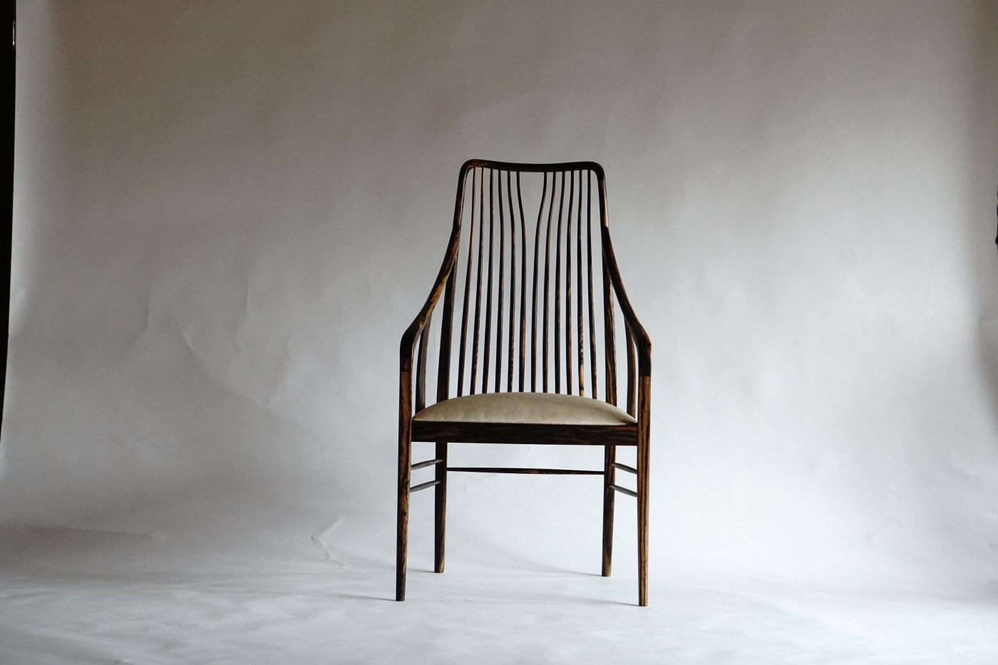 Toshio Tokunaga, BLACK PERSIMMON CHAIR (2)