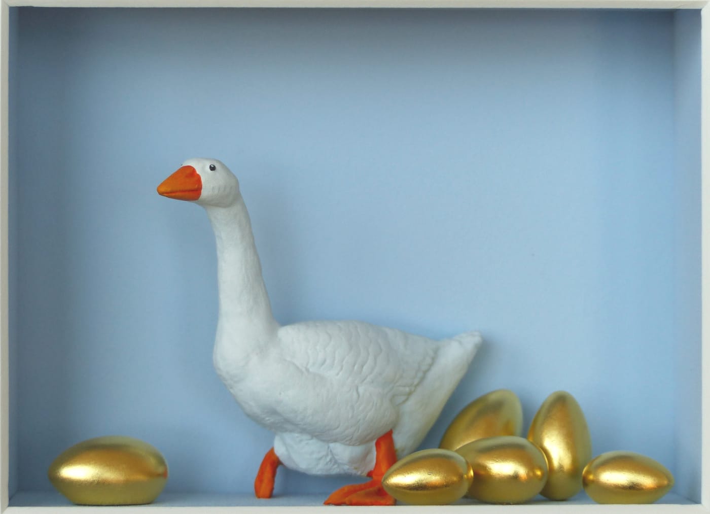 Volker Kuhn, The Goose That Lays a Golden Egg