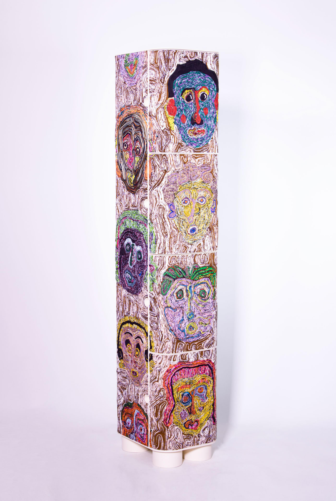 Simone Post, Vigilant Column