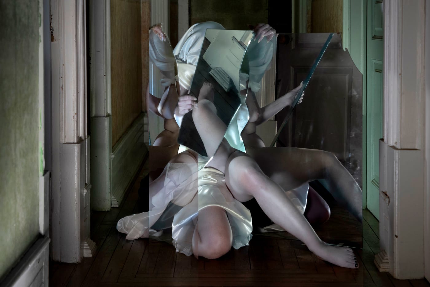 Rebecca Fontaine-Wolf, Echoes in The Dark, 2021