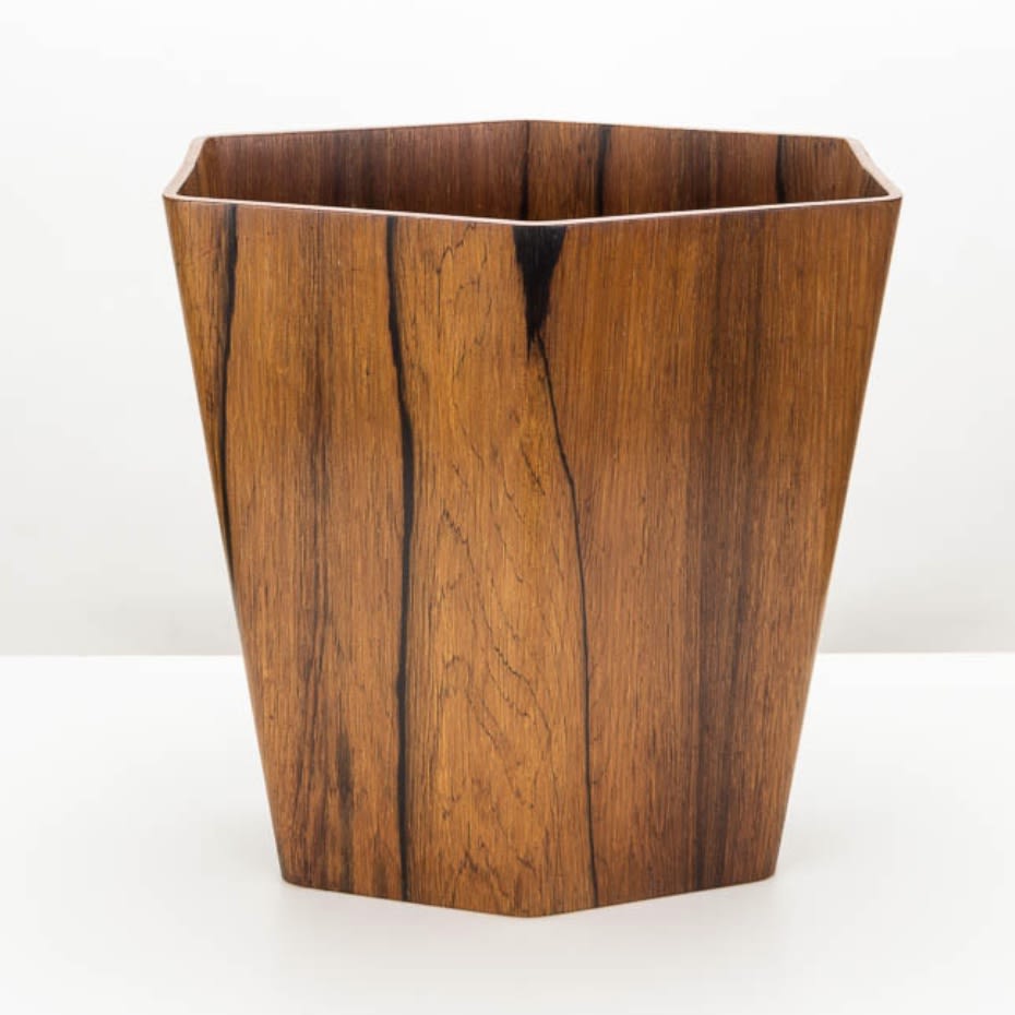 SOLD/Waste Bin