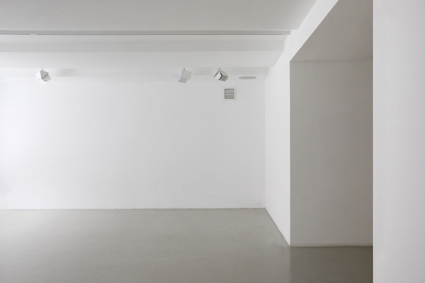 Anna Nova Gallery is closed 29.09 — 05.12.22