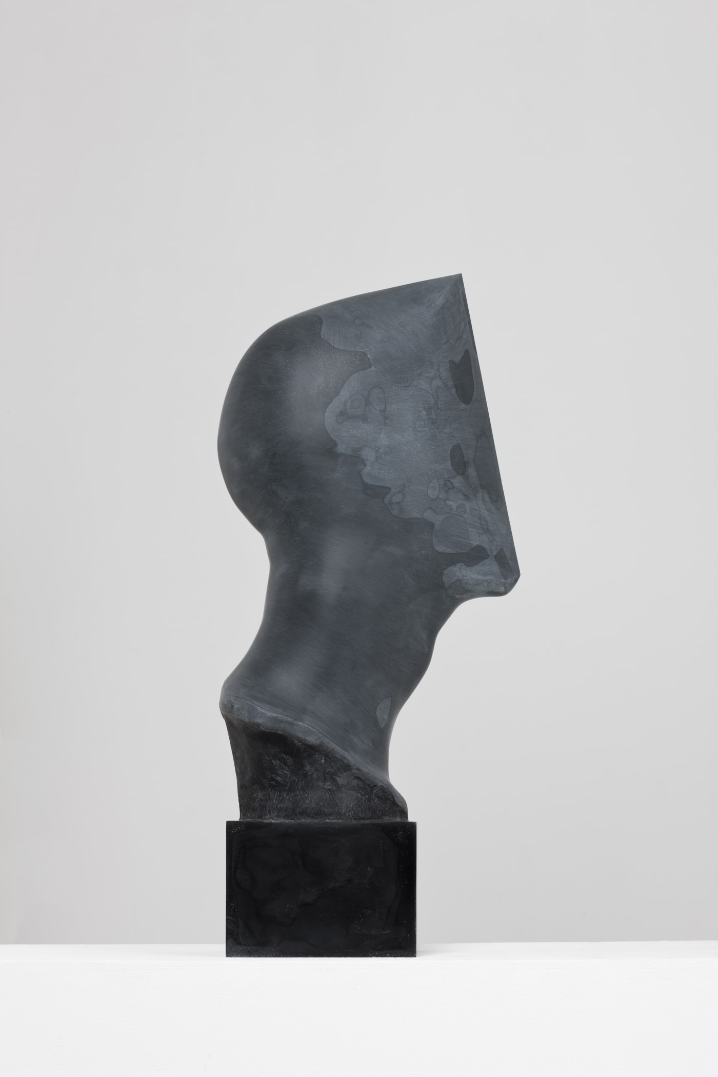 KIM INBAE, THERE IS NO FACADE, 2014