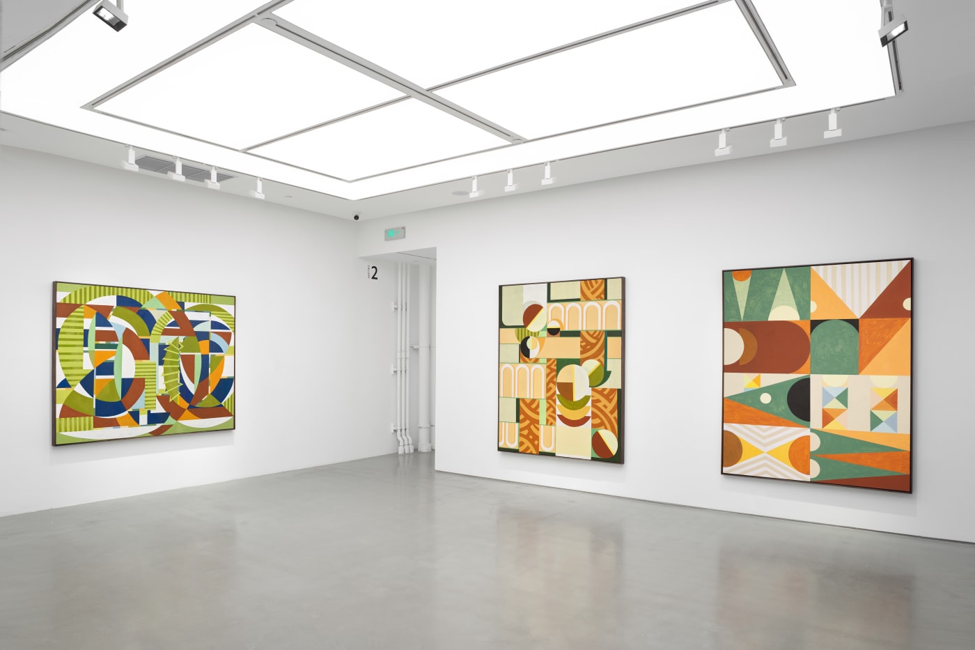 LIANG Manqi: Gazing at The Imaginary