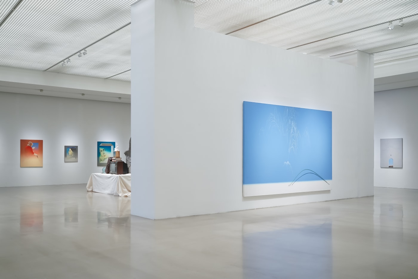 HAN Manyoung: Passage between the Real and Unreal