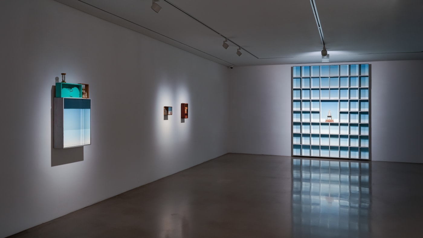 HAN Manyoung: Passage between the Real and Unreal