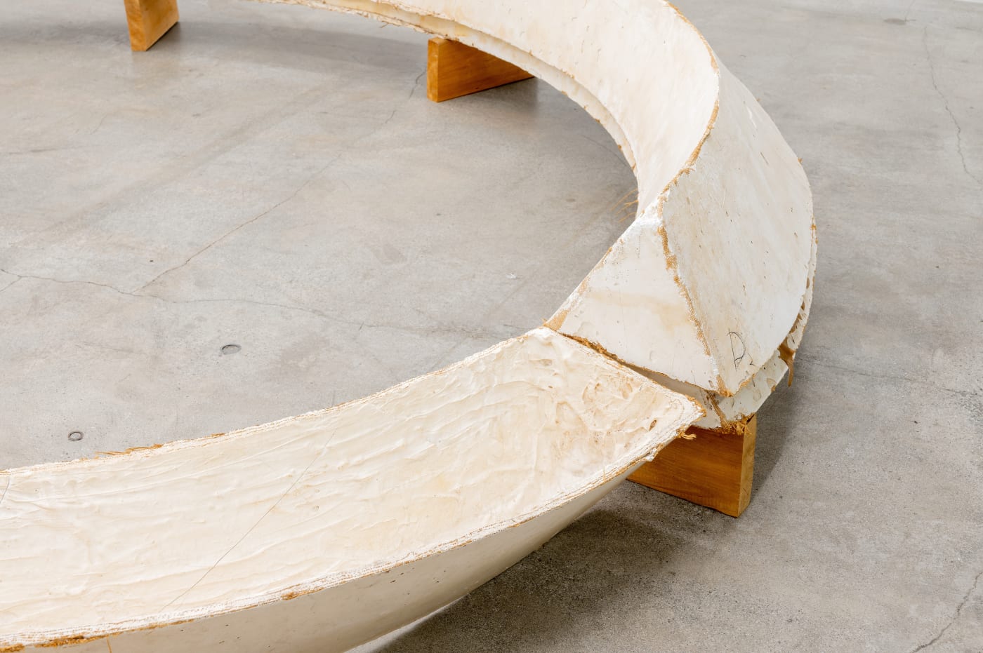 KENTARO KAWABATA / BRUCE NAUMAN