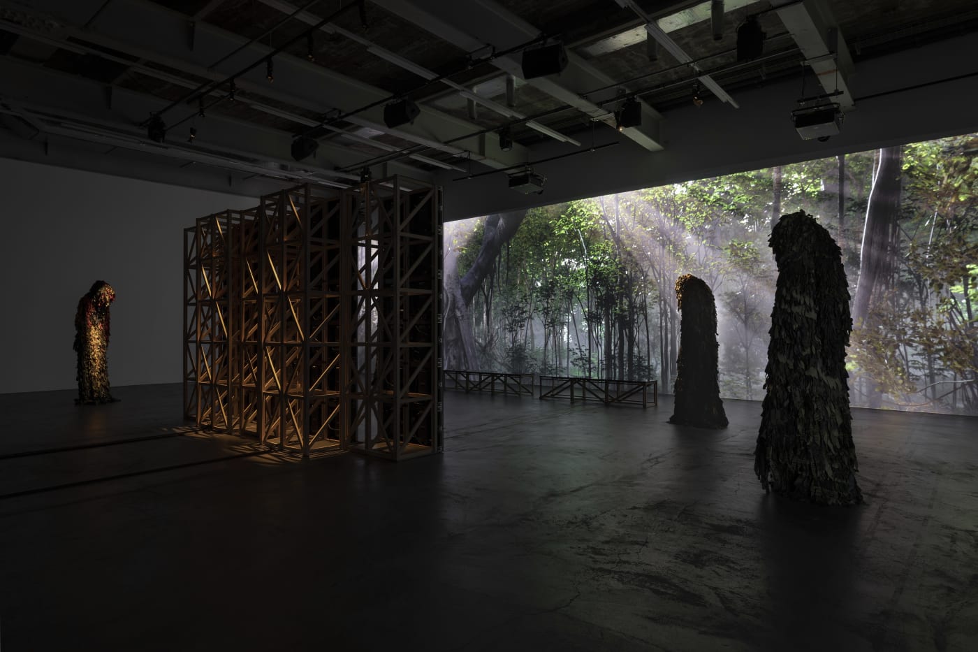 Christopher Kulendran Thomas: FOR REAL, Kunsthalle Zürich, 2023 | Image Credit: Andrea Rossetti and Héctor Chico / Courtesy of the artist and Kunsthalle Zürich