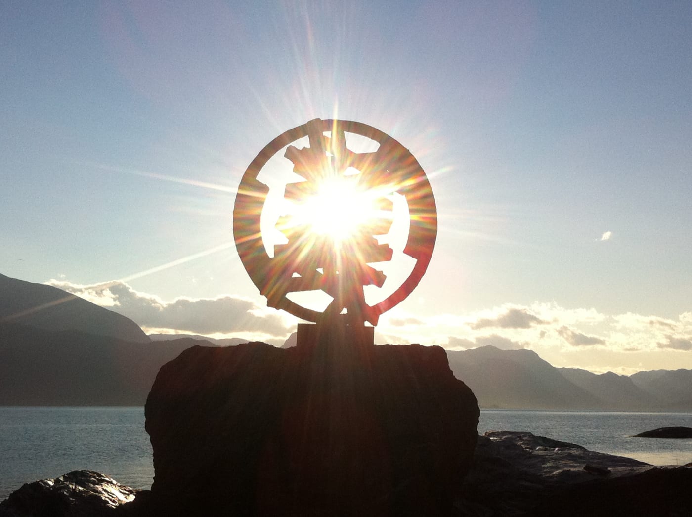 Ian Garlant With this Ring I sculpture