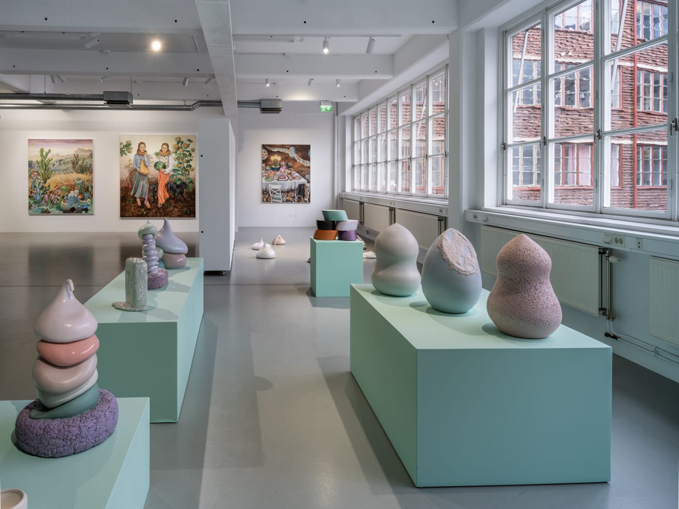 Installation view, Linn Sjöstedt, Gentle Pressure, 2024, Galleri Duerr. Photo: Jean-Baptiste Béranger.