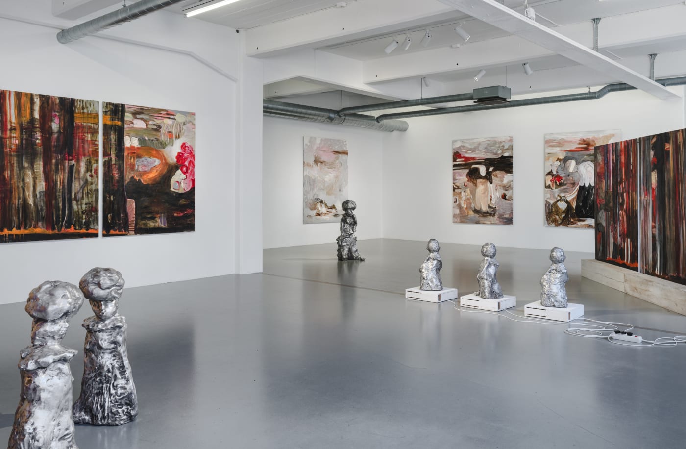 Installation view, Karin Lind, Under ögonlocket, 2024, Galleri Duerr. Photo: Jean-Baptiste Béranger.