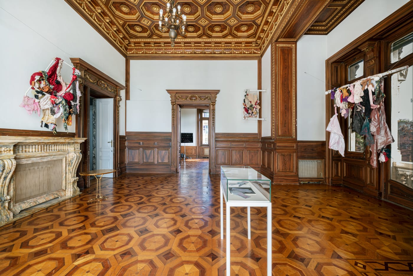 Meret Oppenheim & Ser Serpas