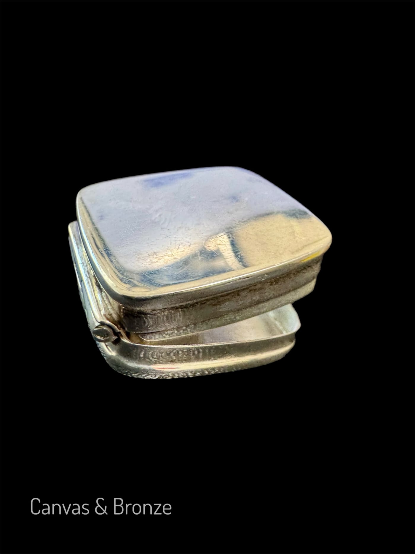 Anonymous, Diamond Keeper Antique Silver Box, 1950