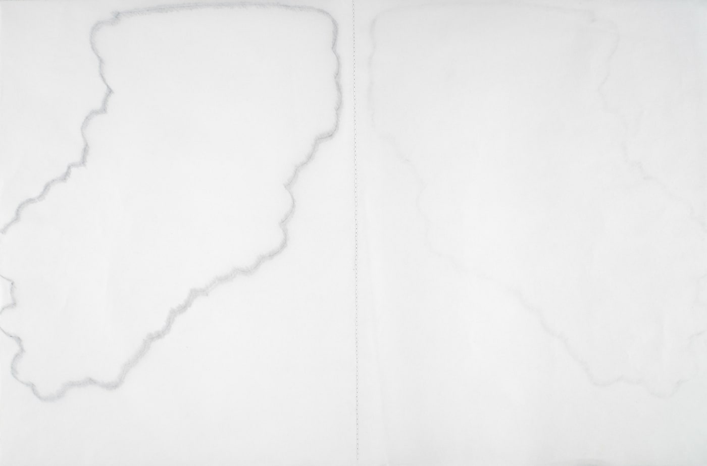 Untitled (Folded), 2013 saumspor, blýantur, arkitektapappír Untitled (Folded), 2013 seam stitches, pencil, calcpaper 53.5 x 36.5 x 5 cm GRI0040
