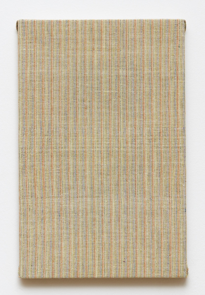 hlutbundnir eiginleikar hluta / objective qualities of things, 2016 ofið, ull, hör, jurtalitur, akrýlmálning / Woven, wool, linen, plant dye, acrylic paint 33 x 21,5 x 2 cm HIB0076