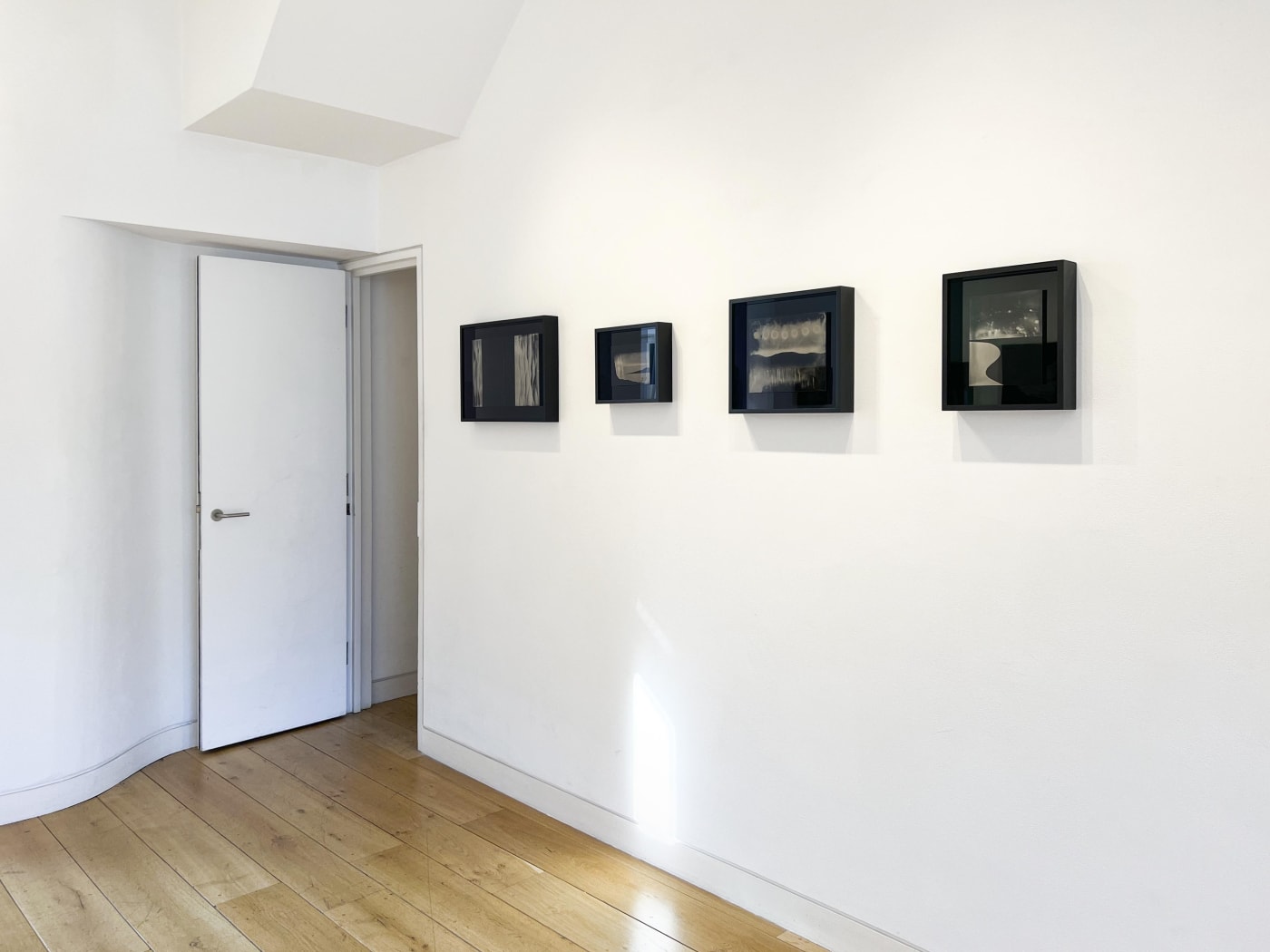 Nadezda Nikolova-Kratzer: Elemental Forms, Landscape