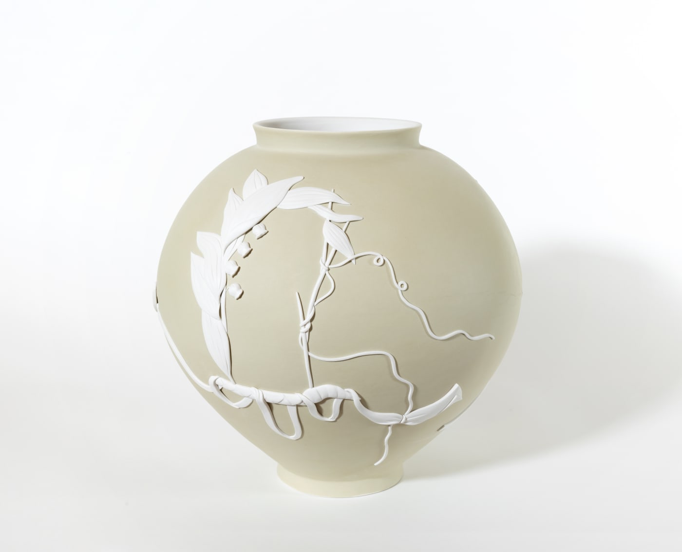 Dongwon Shin, moonJar #7, 2022