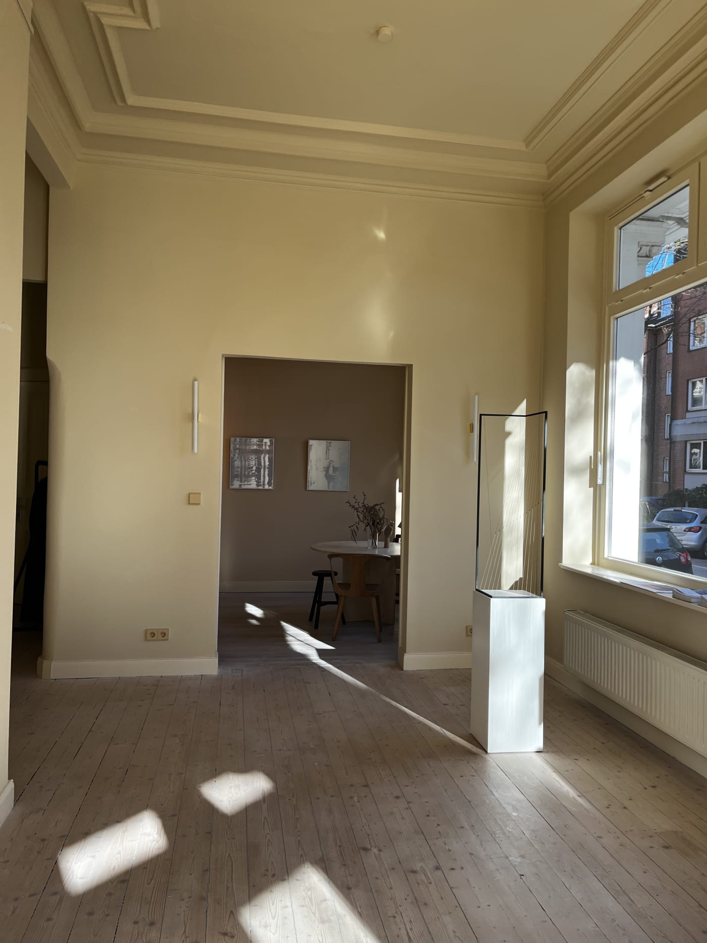 Form follows light — Kunst im Dialog mit Raum und Licht