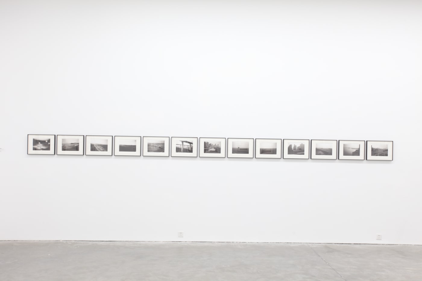 黎朗个展：某年某月某日