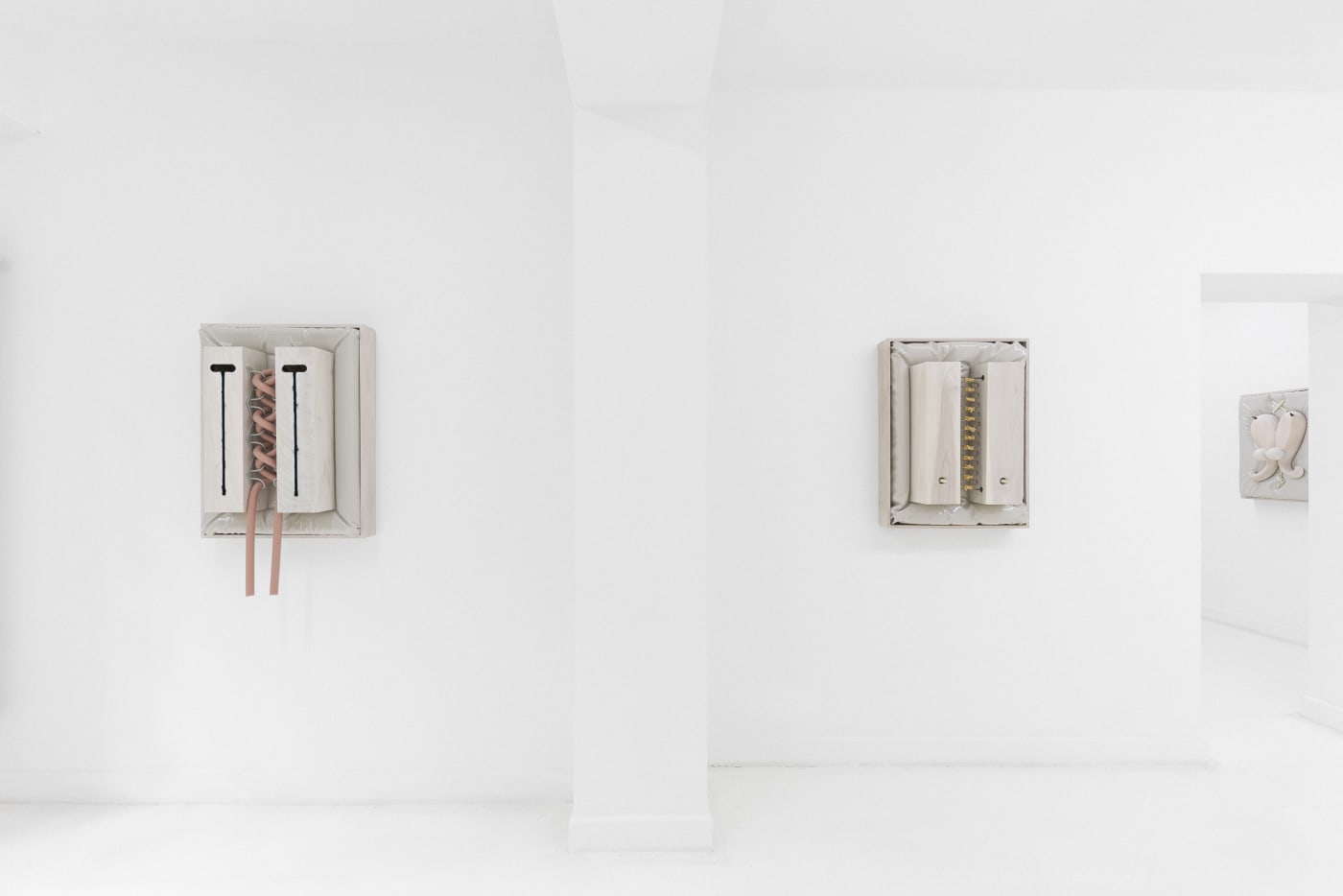 Douglas Rieger: Concealer
