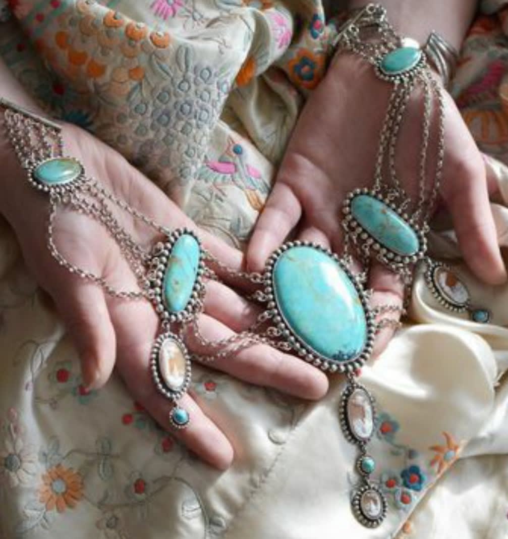 JILL GARBER / Trunk Show