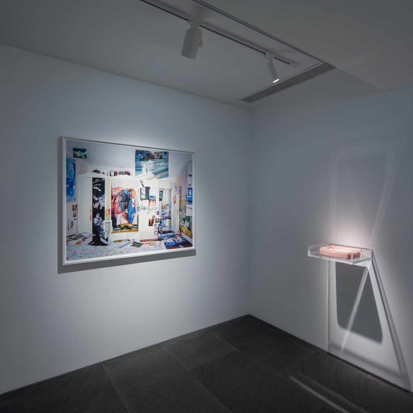 群展「逆形」