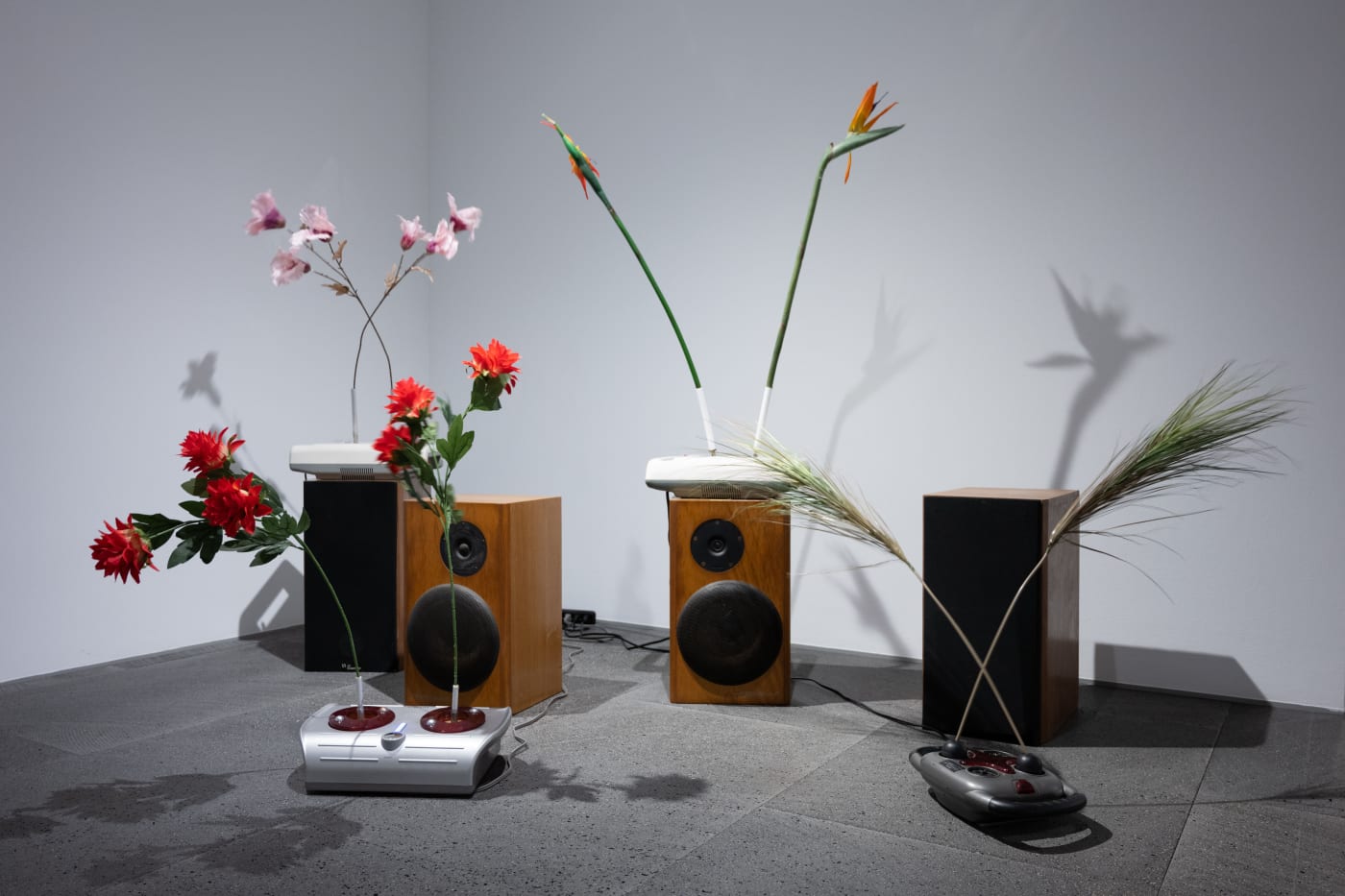 群展「逆形」