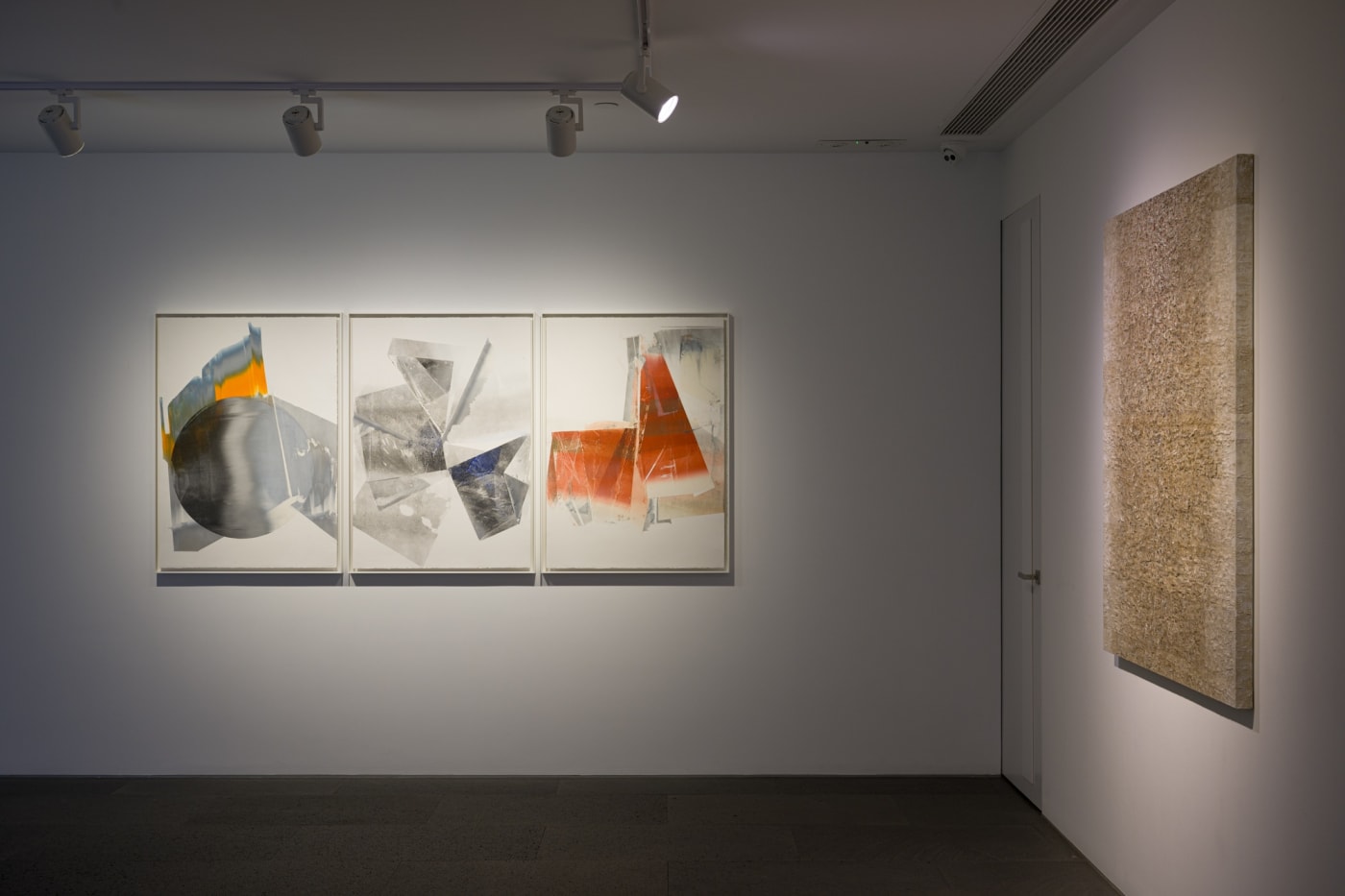 群展《活紙》