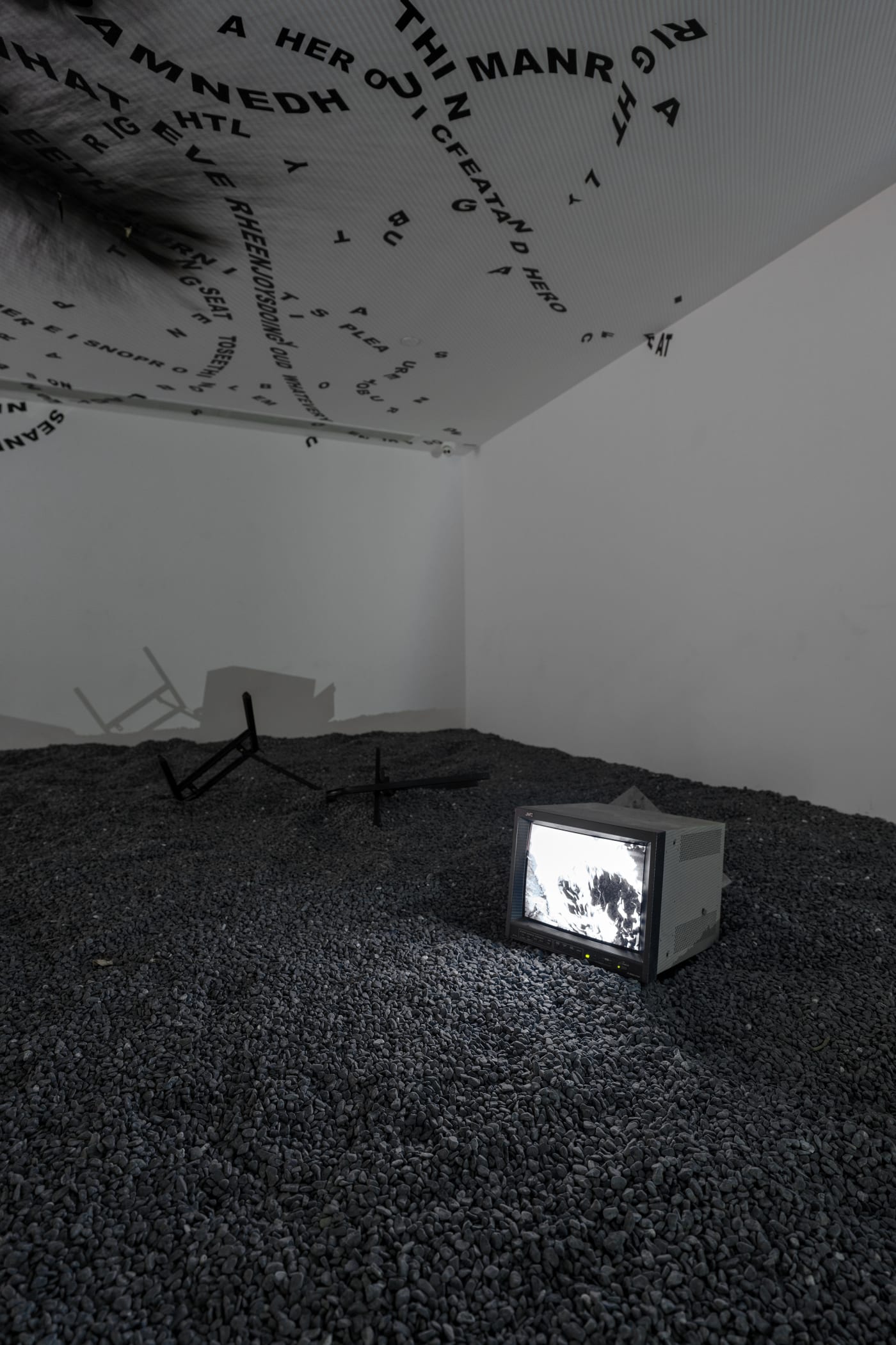 TSANG Kin-Wah: T REE O GO D EVIL