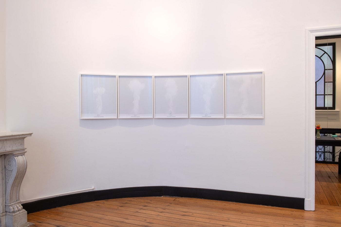 Marina Gadonneix, Galerie Christophe Gaillard, Bruxelles. © Photo : Philippe de Gobert.