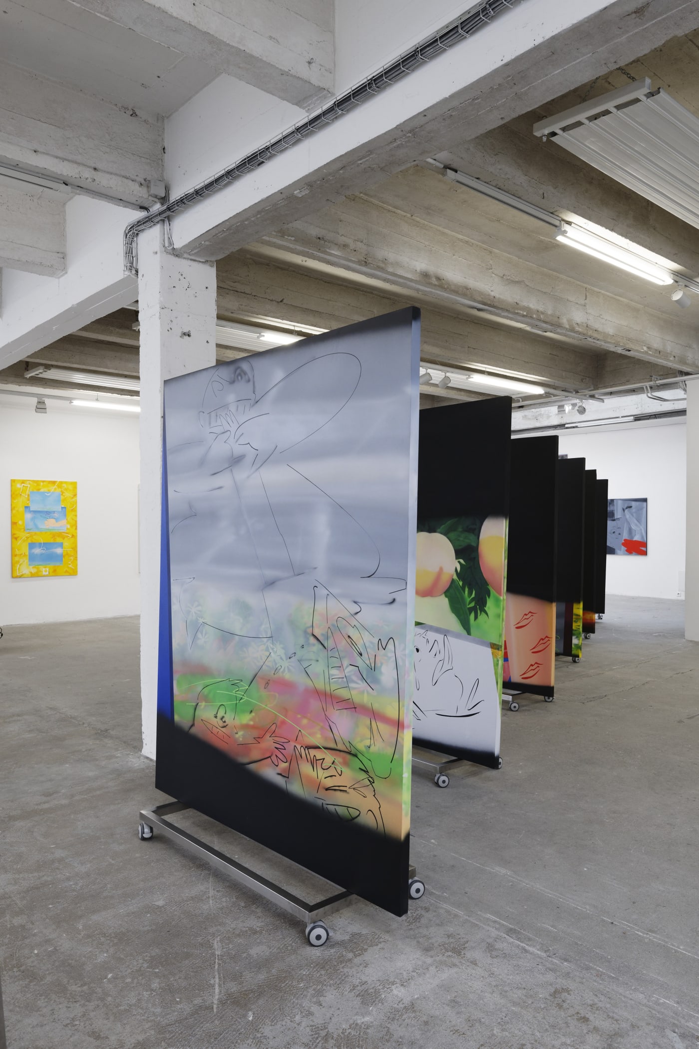 Hoda Kashiha, I'm Here, I'm not Here, 2022, Exhibition view - Passerelle Centre d'art contemporain, Brest © photo : Aurélien Mole