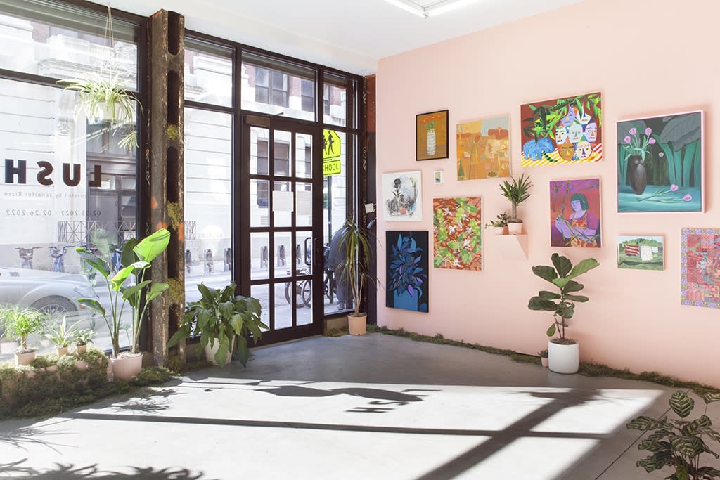 installation view of Lush 2022, gallery with peach walls and floral / plant themed artwork