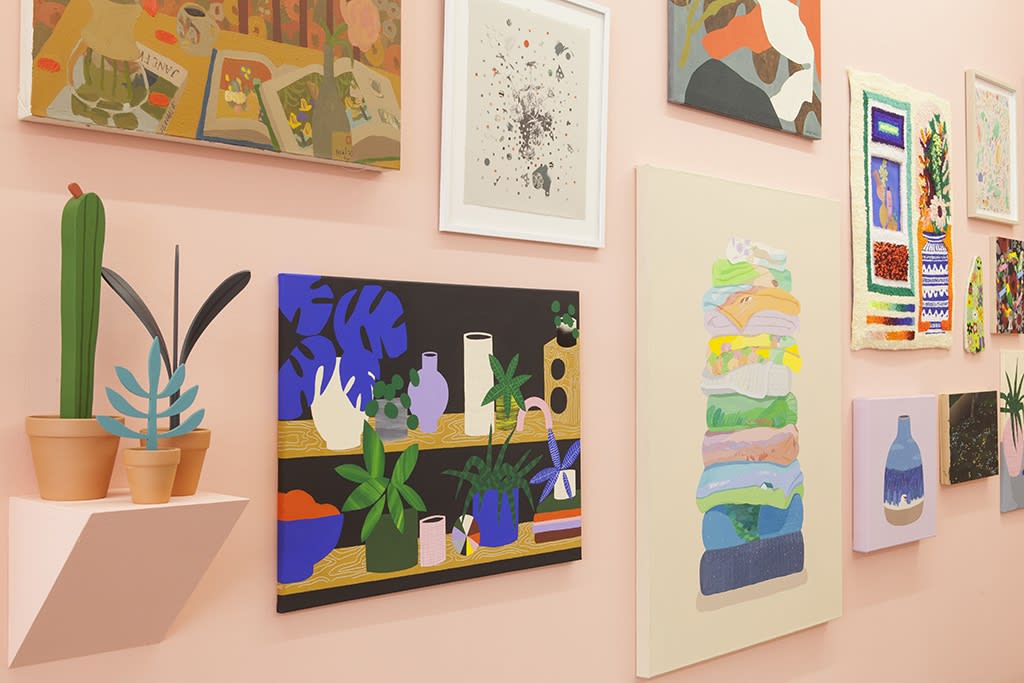 installation view of Lush 2022, gallery with peach walls and floral / plant themed artwork