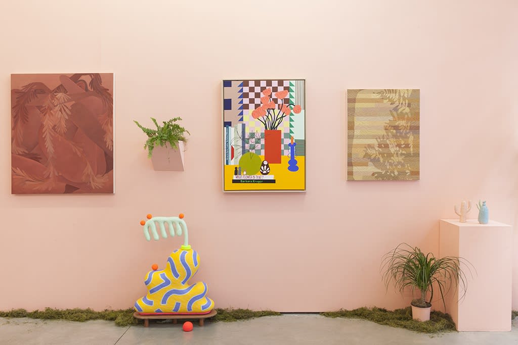 installation view of Lush 2022, gallery with peach walls and floral / plant themed artwork