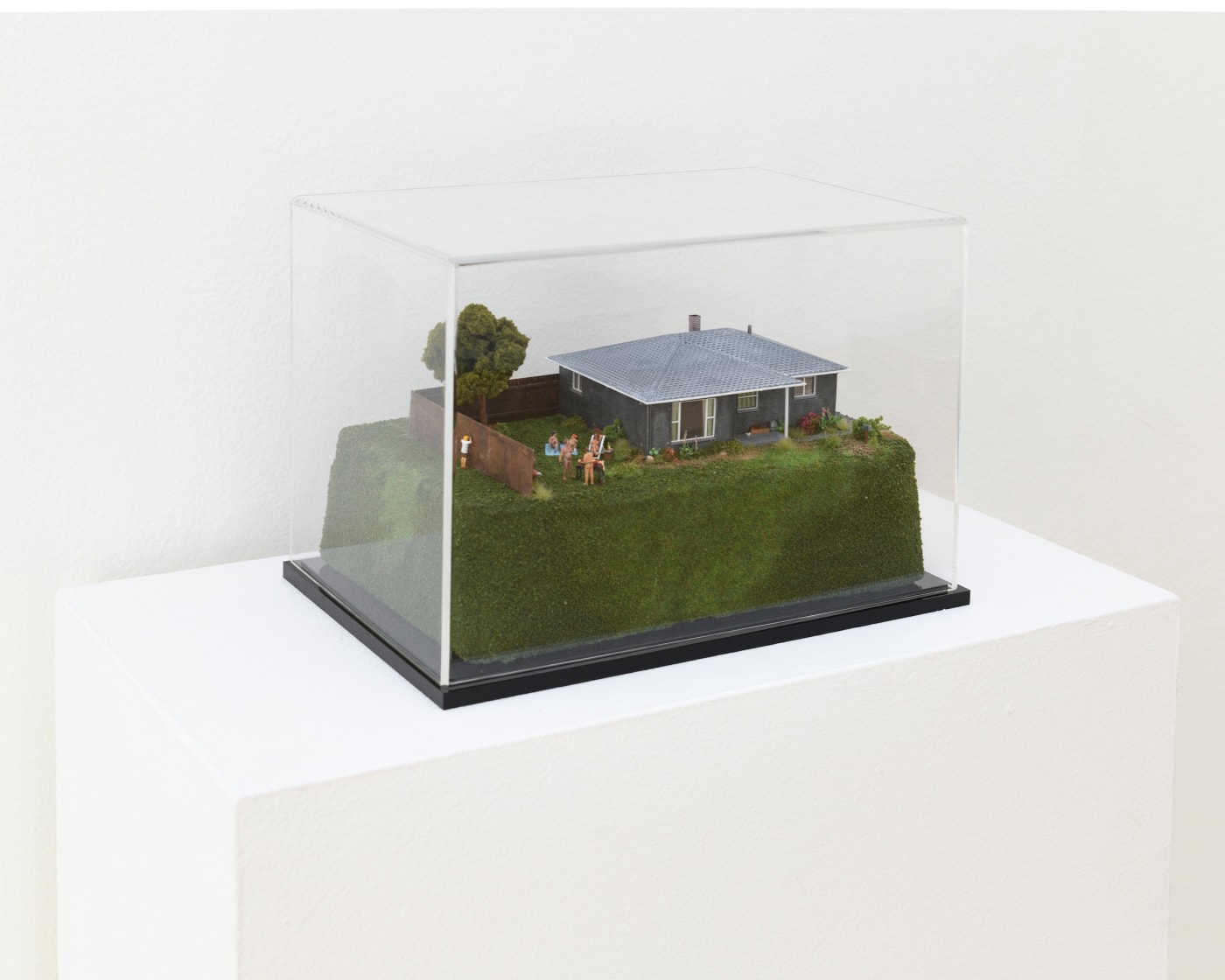 a photo of Abigail Goldman installation at Hashimoto San Francisco 